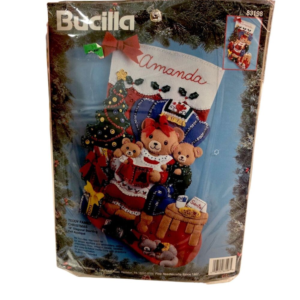 VTG Bucilla Felt Applique CHRISTMAS STOCKING Kit #83198 - NOS 1994 Teddy Family